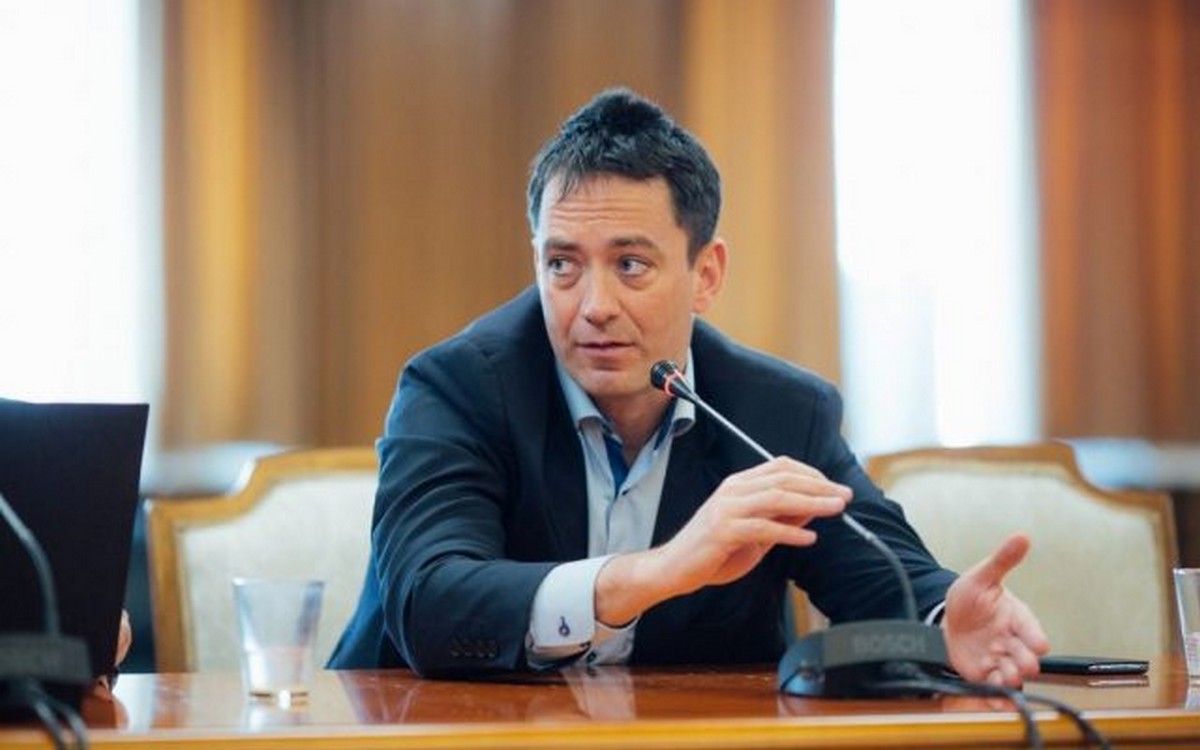 UDMR’s Csoma: We agree with downsizing Parliament, but not to 300 seats