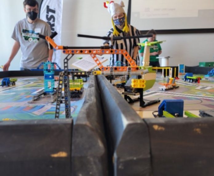 Ten Ramnicu Valcea high schoolers to represent Romania at FIRST LEGO League Morocco Open Invitational