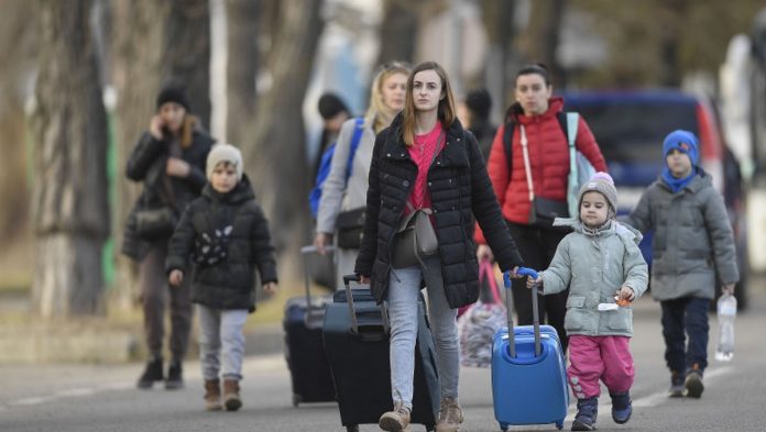 Over four million Ukrainians enter Romania since beginning of war