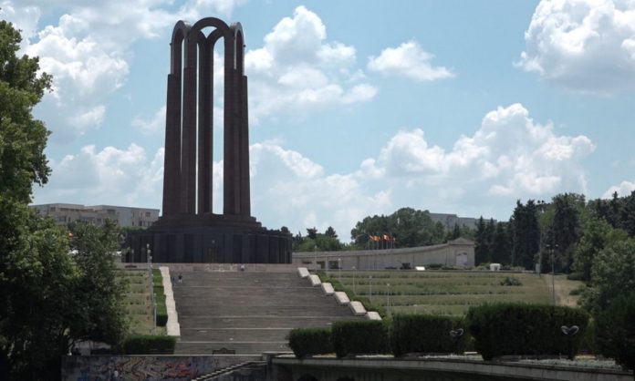 Ceremony of lighting 100 candles in memory of the Unknown Soldier of Romania, in Carol Park in Bucharest