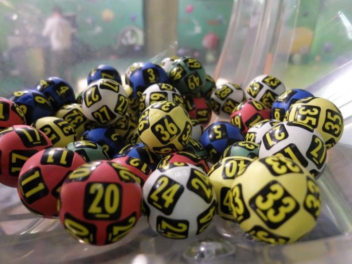 The biggest prize in the history of LOTO 6/49, over 10 million euros, won on Sunday