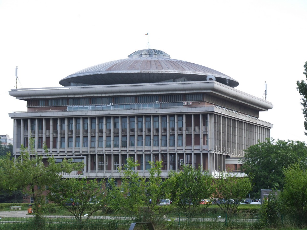 Politehnica Bucharest Partners’ Gala shows visible impact of academic, economic environment working together (rector)