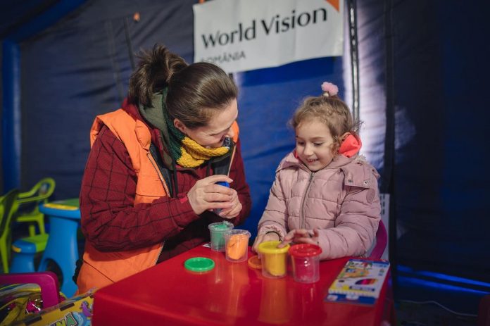 World Vision Romania expands its early education project to 120,000 children, 23,000 parents